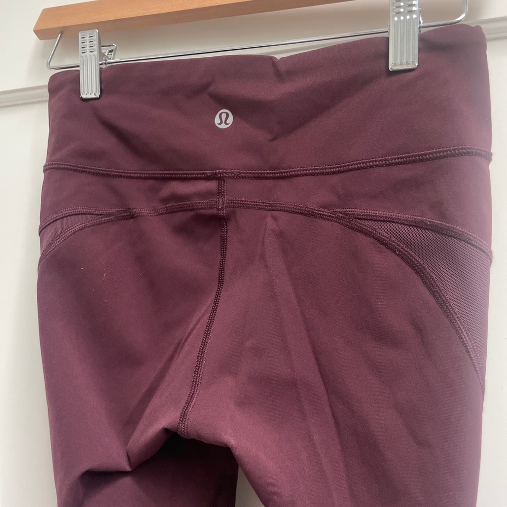 Lululemon maroon leggings